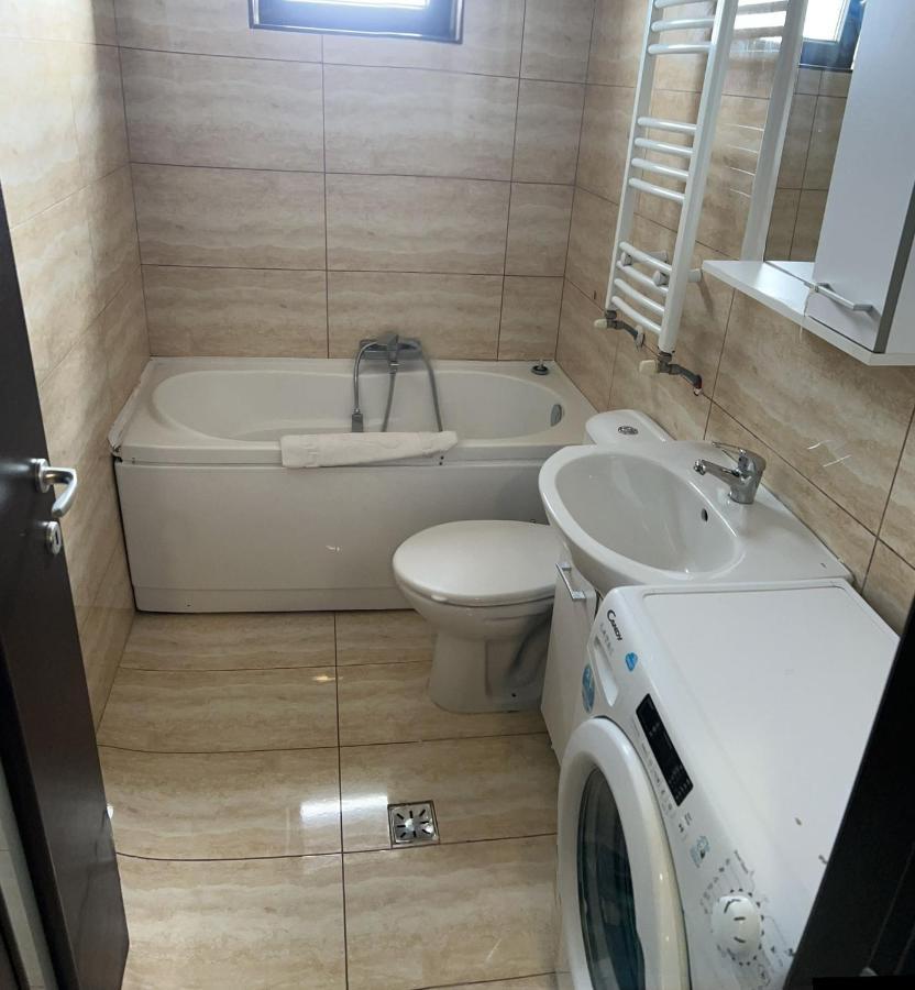 Chez Ana Apartment Otopeni Luaran gambar